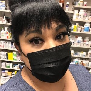 Meet your Posher, Denise